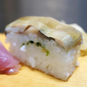 博多割烹 州二郎 季節の旬にぎり寿司５貫セット バッテラ